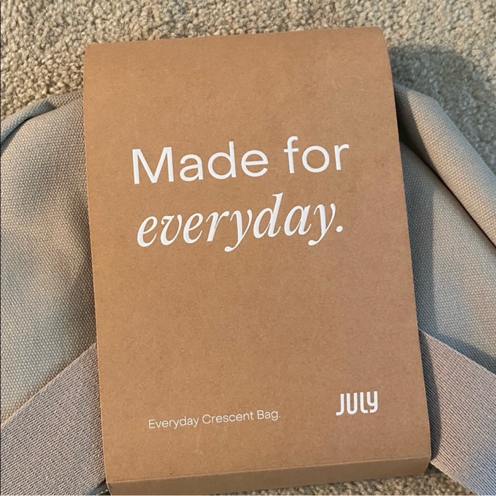 July Everyday Crescent Bag | Beige — image 2 of 8